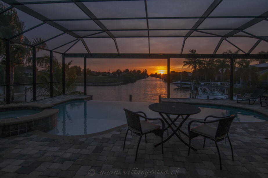 Villa Egretta Beltramonto Ansicht Swimmingpool Sonnenuntergang